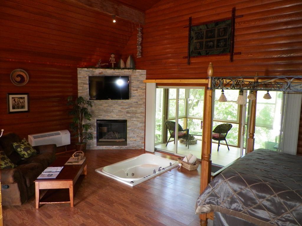 Serenity Springs - Michigan City Hotell Springfield Eksteriør bilde